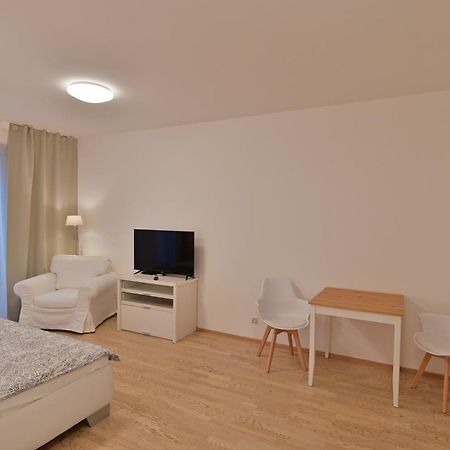 Garden Towers Apartment Prague Ngoại thất bức ảnh