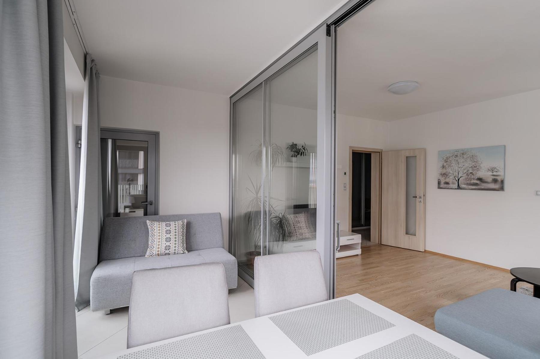 Garden Towers Apartment Prague Ngoại thất bức ảnh